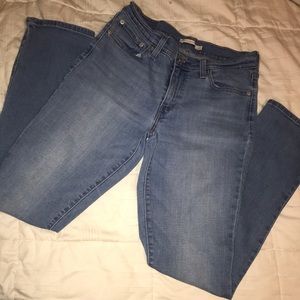 Levi’s classic straight jeans